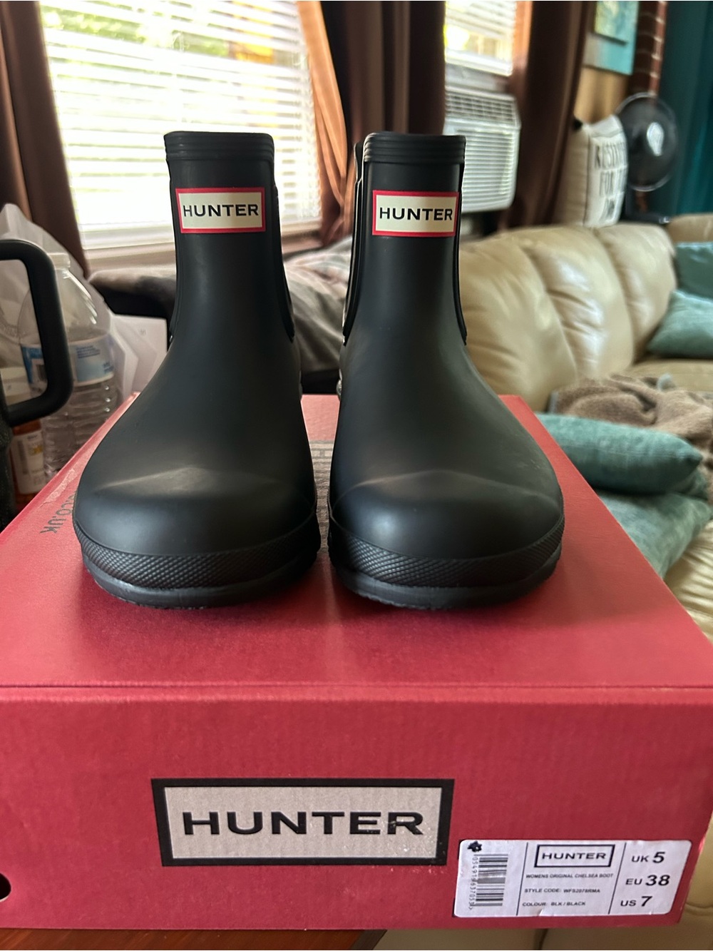 Hunter Short Black Waterproof Rain Boots